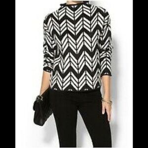 J.O.A. Los Angelos Sweater Size Small